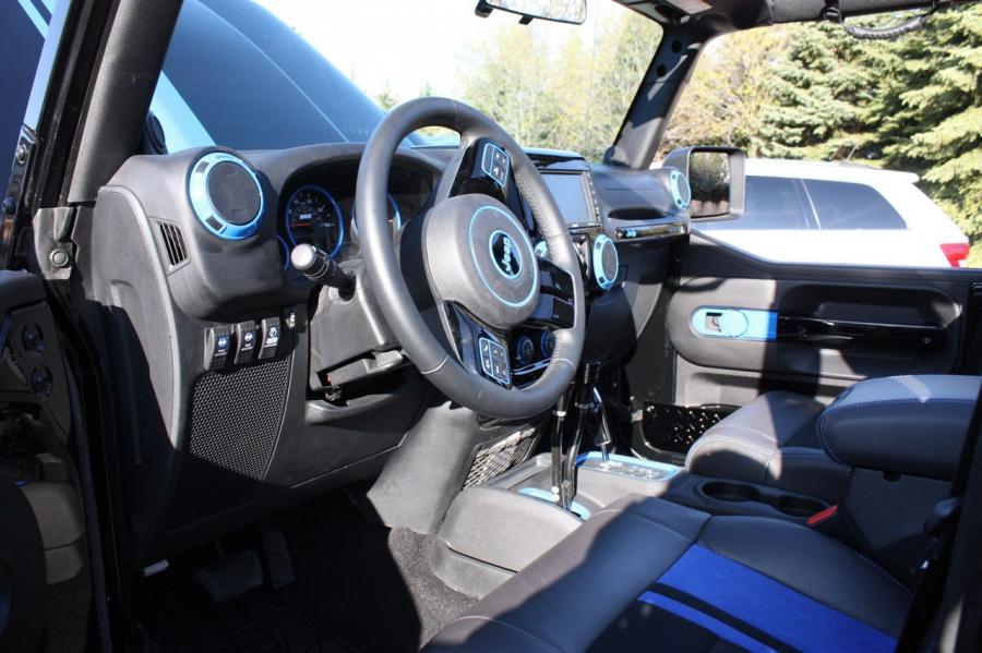  Jeep Wrangler Apache Concept 2012 года  (фото 7 из 30)